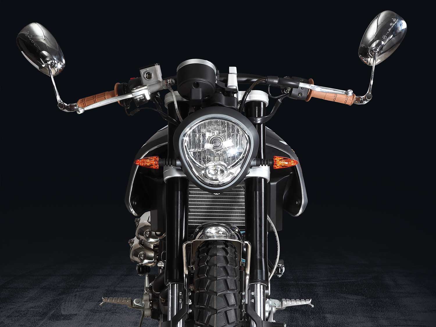 由於產品定位和有限資源,HPS 125 全車都在中國生產組裝,但原廠設計師強調他們會以歐系車廠的品管來嚴格把關