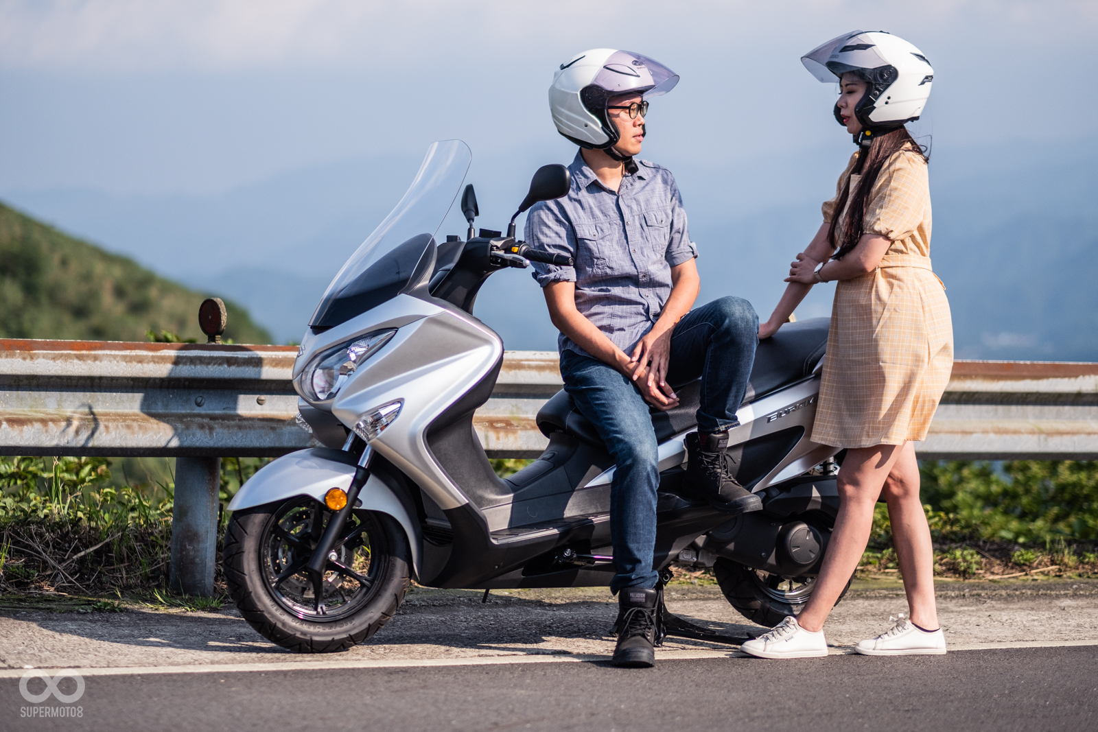 BURGMAN 200的舒適座墊，真的很像是隨身帶著一組超舒適的小沙發