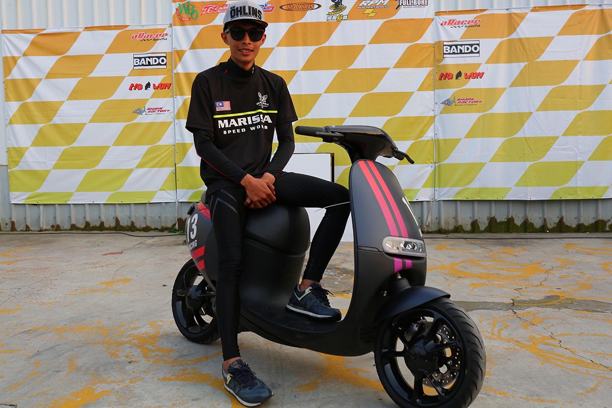 來自馬來西亞的選手 Dzikri Iskandar Azhar 也說:「這次比賽終於體驗到 Gogoro S 加速及扭力的快感,操控性也非常的流順,跟油車相比完全不遜色,如果我們國家也有這樣的電動機車我一定會購買!尤其外型獨具特色!」