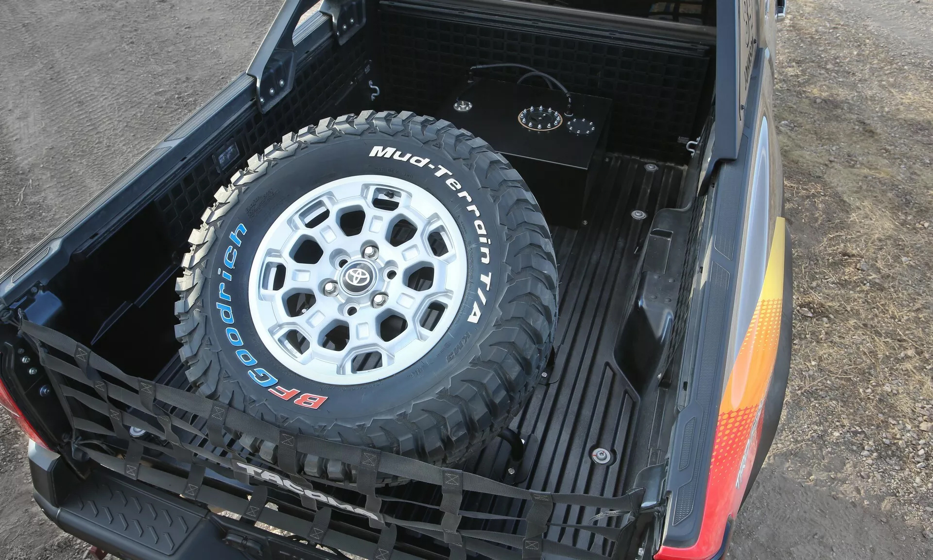 Trd Data Toyota全新Tacoma TRD概念車,是一輛街道版越野賽車 | SUPERMOTO8