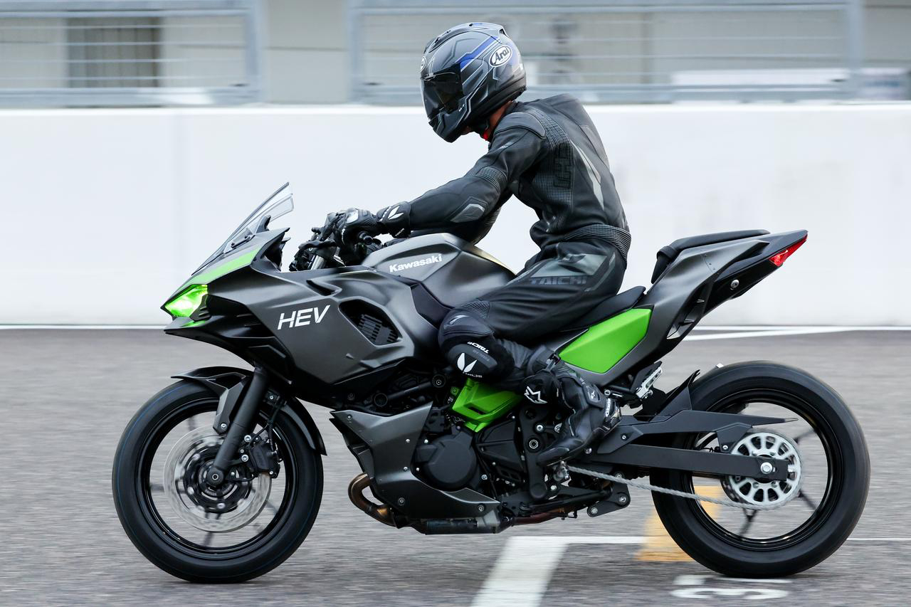 自去年米蘭車展亮相後，Ninja HEV發售指日可待