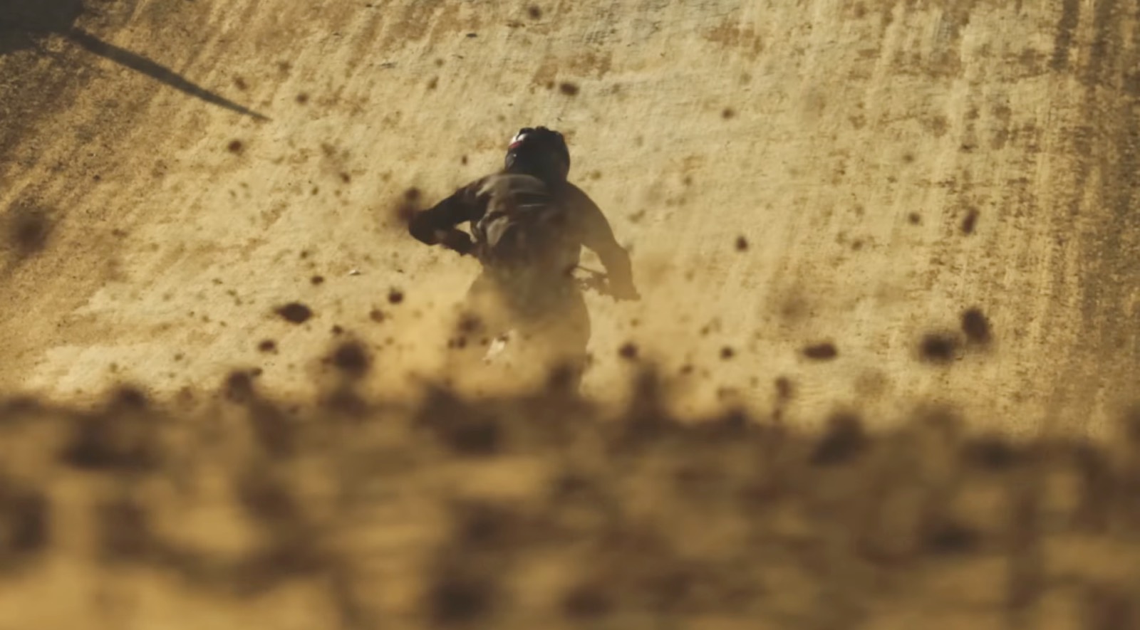 雖然影片中能觀察到的細節有限，不過卻讓我們有更多想像空間