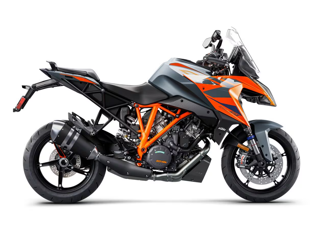 KTM近期似乎正積極準備著1390 Super Duke GT的研發作業