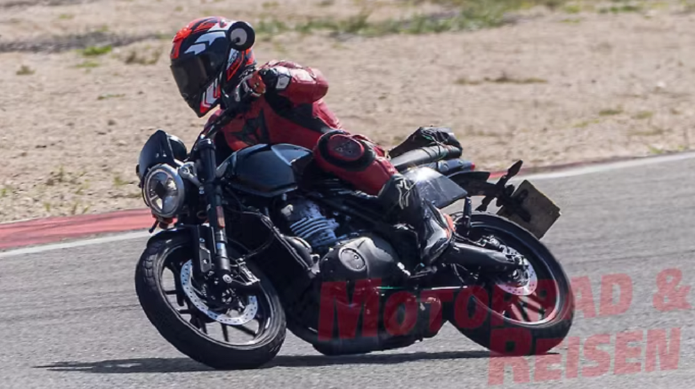 這款全新的測試車預計會是更都會取向的車型，引擎架構和不少配備都會和Scrambler 400 X相同