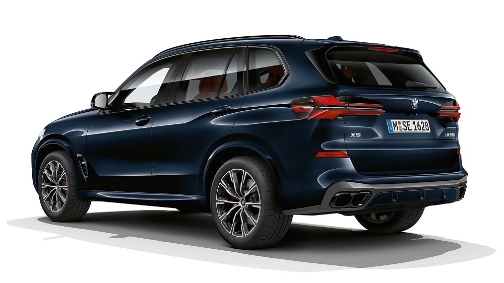 提升了防護性也增加了車重,不過4.4升雙渦輪V8引擎與48V油電系統可以幫助他在第一時間脫離遭受攻擊的現場