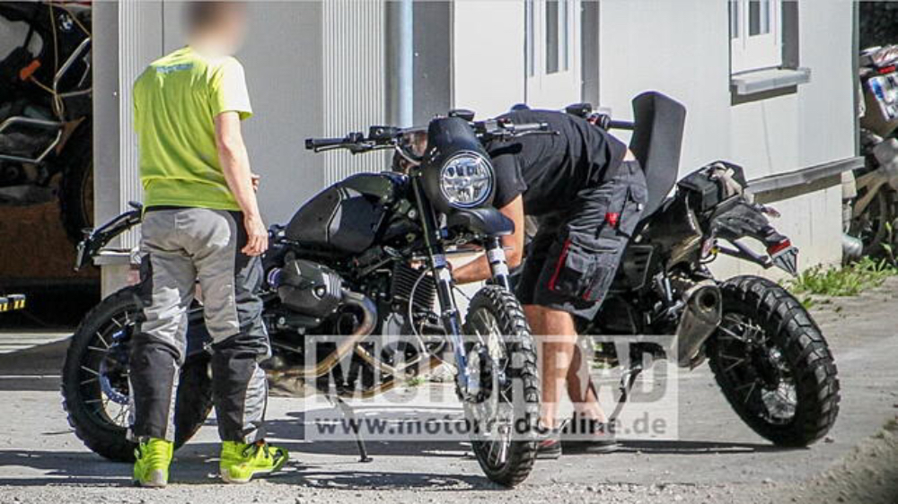 從BMW R 12 GS偽裝車可以看出，外觀風格和之前推出的紀念車型相仿