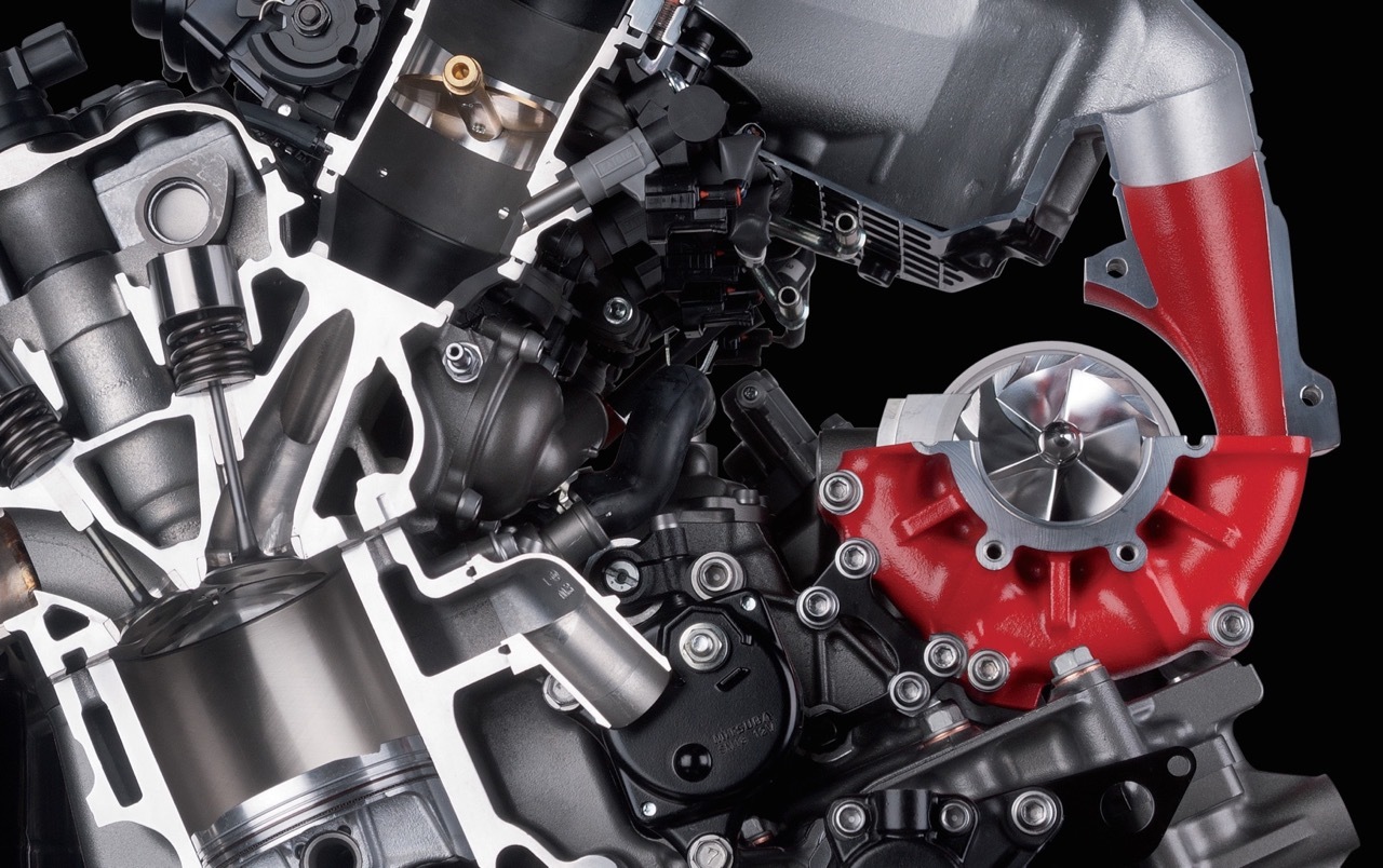 Kawasaki Ninja H2/R車系的現身確實在全球2輪車壇造成轟動,國內代理商引進之後更造成配額瞬間銷售一空的熱潮。