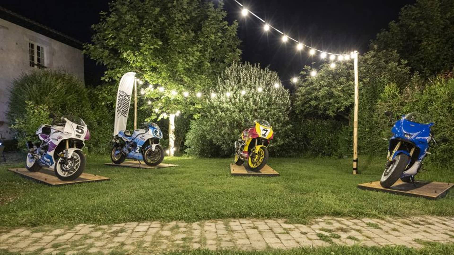 Wheels and Waves 2024可以看到許多源於賽事的XSR900 GP塗裝