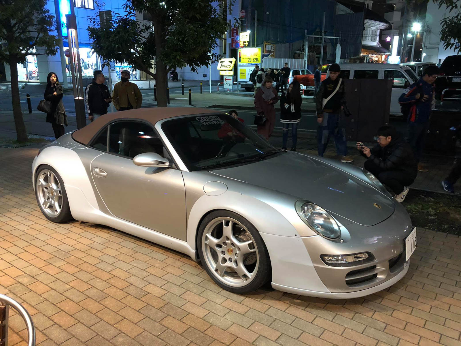 這輛車曾在今年1月搶先曝光
