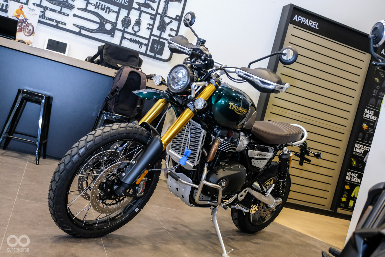 Steve McQueen Edition烤漆採用英國綠作為配色主軸