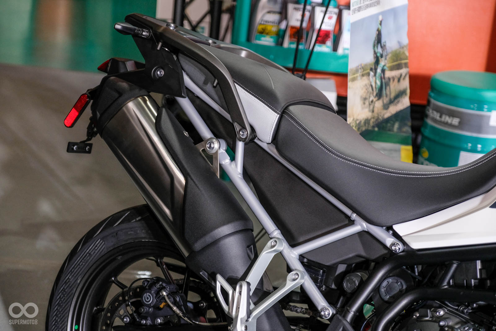 鋁合金副車架、分離式散熱器讓車重更輕