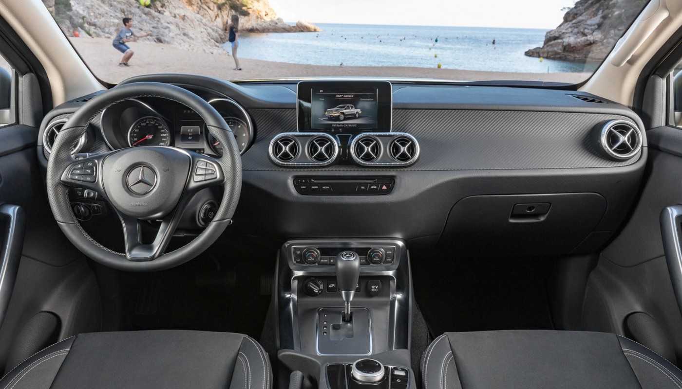 這是X-Class原本的內裝樣貌。