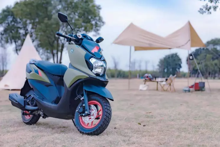 FORCE X使用125c.c.空冷單缸引擎，最大馬力8.1匹
