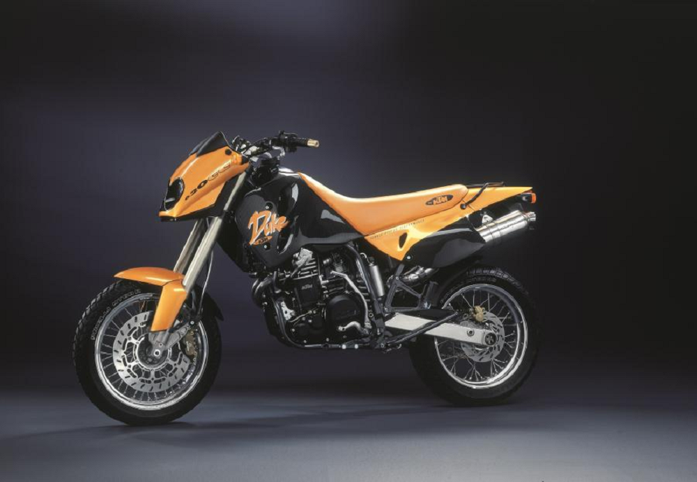 1994 620 Duke 1的推出正式為Duke車系揭開序幕
