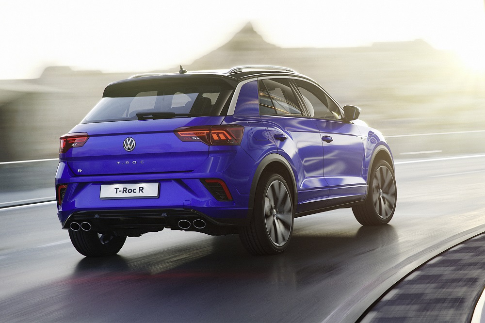 T-Roc因為車重比Tiguan還要來的輕,所以在操控方面會來的更靈活、油耗部分也會更節省。