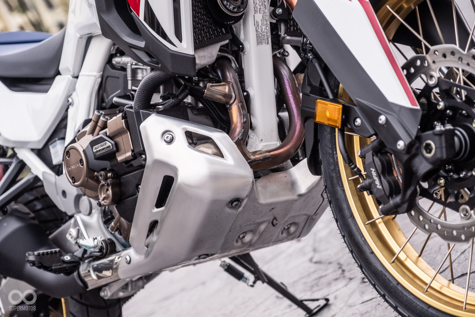 更完整的下護板，讓你探索荒野更安心