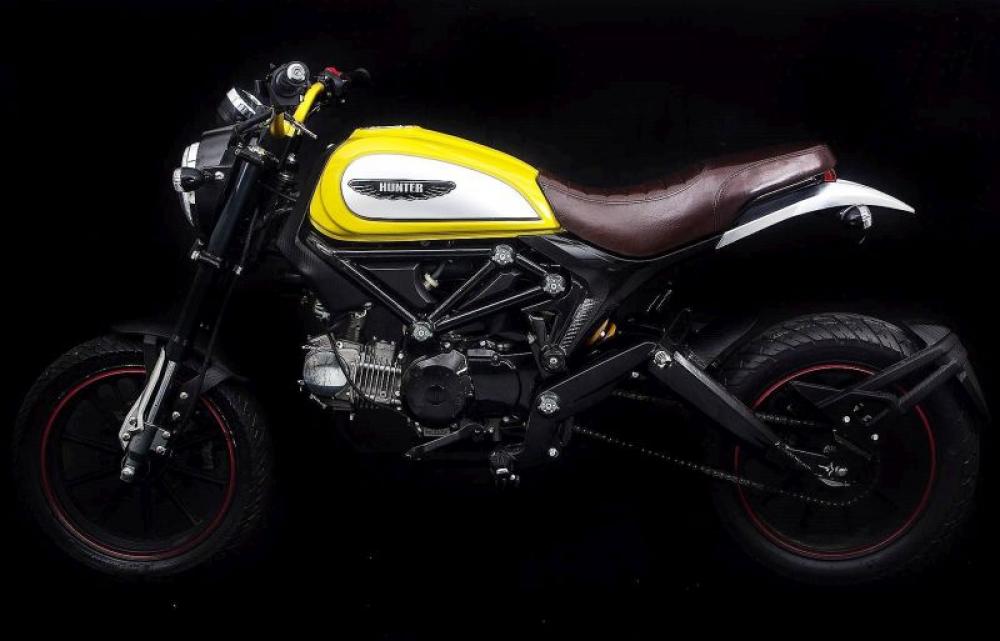 力帆Hunter 125遠遠看去真的頗像一台縮小版的DUCATI Scrambler