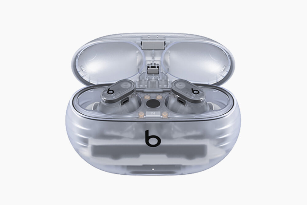 Beats Studio Buds +用超搶眼的透明機身設計