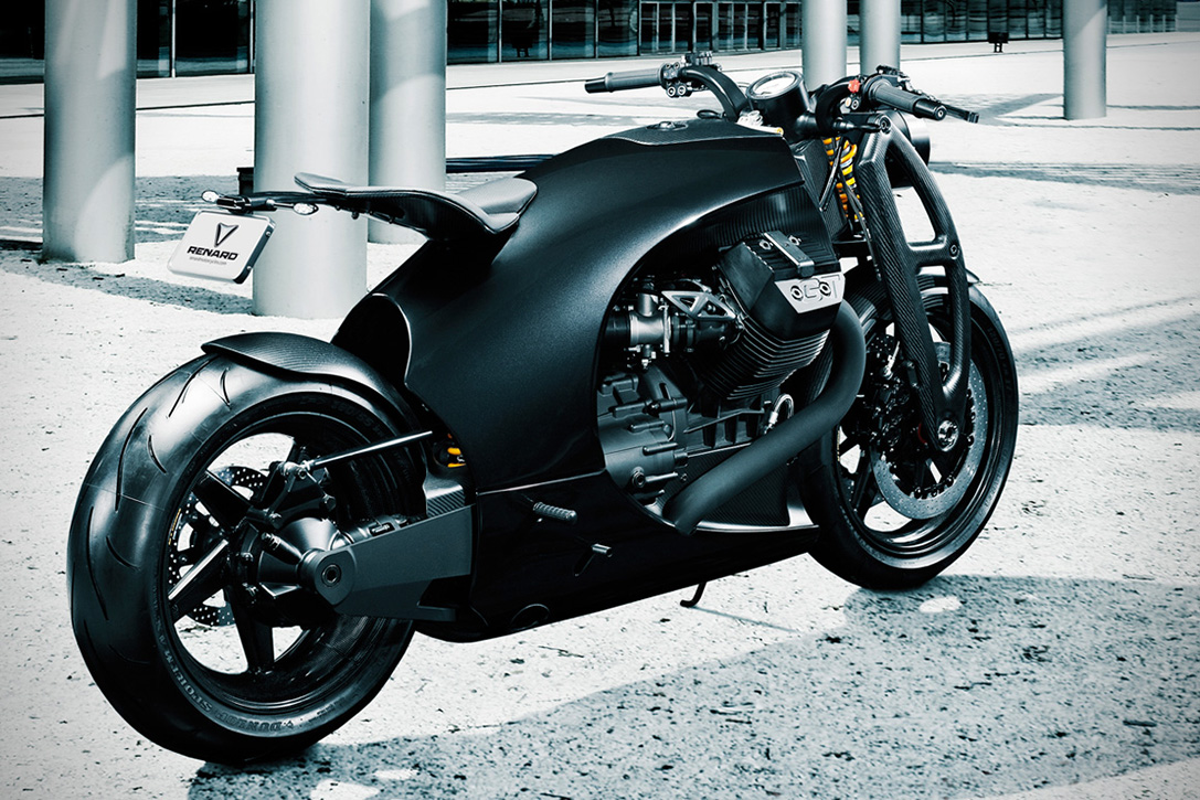 Renard Motorcycles就是看上橫置V型雙缸引擎特有的機械魅力,因此仿效其他獨立車廠以採購他廠引擎作為動力來源