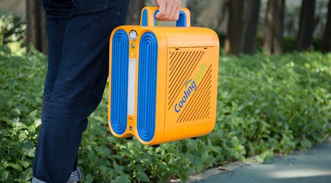 CoolingStyle的重量,比起Gogoro的電池還要輕上許多,對於攜帶來說並不是特別的重