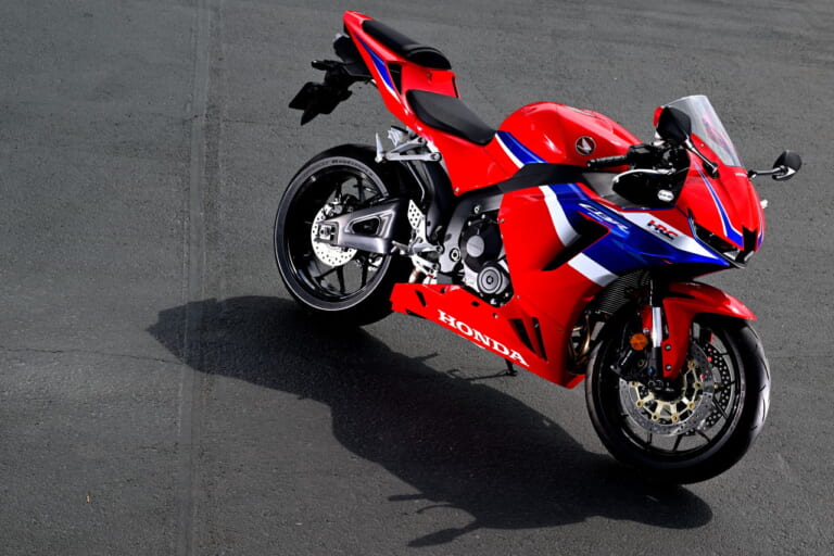 2024 Honda CBR600RR在鈴鹿八耐賽事活動中搶先亮相！