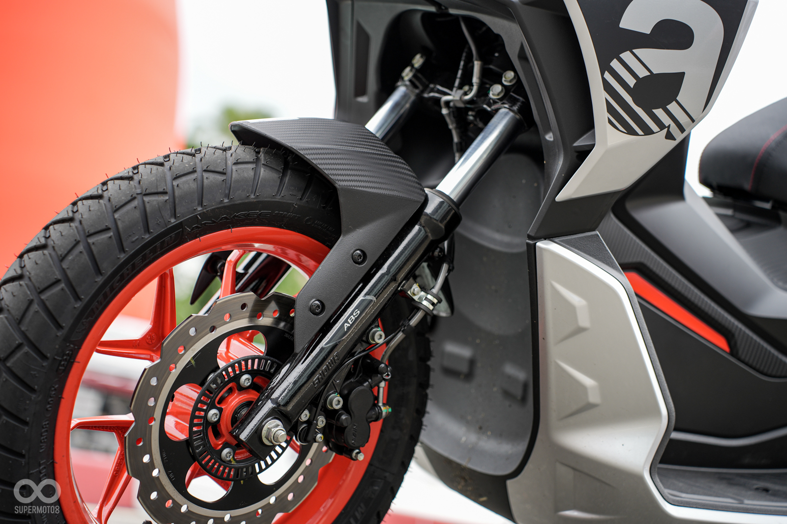 SHOWA 33mm正叉配單二活塞卡鉗260MM單碟