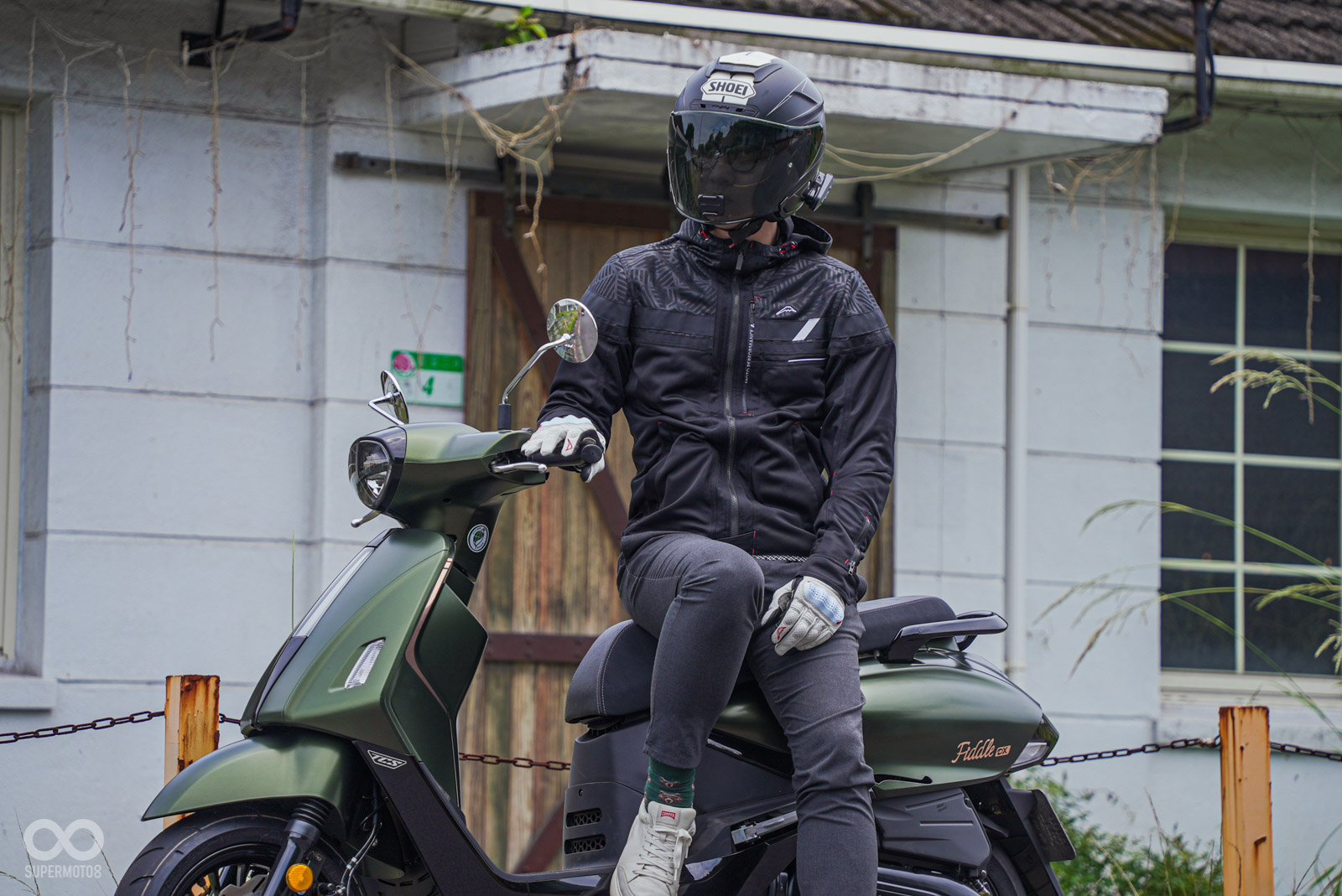 在車體維持相近尺碼下，提升坐墊與前置腳舒適度