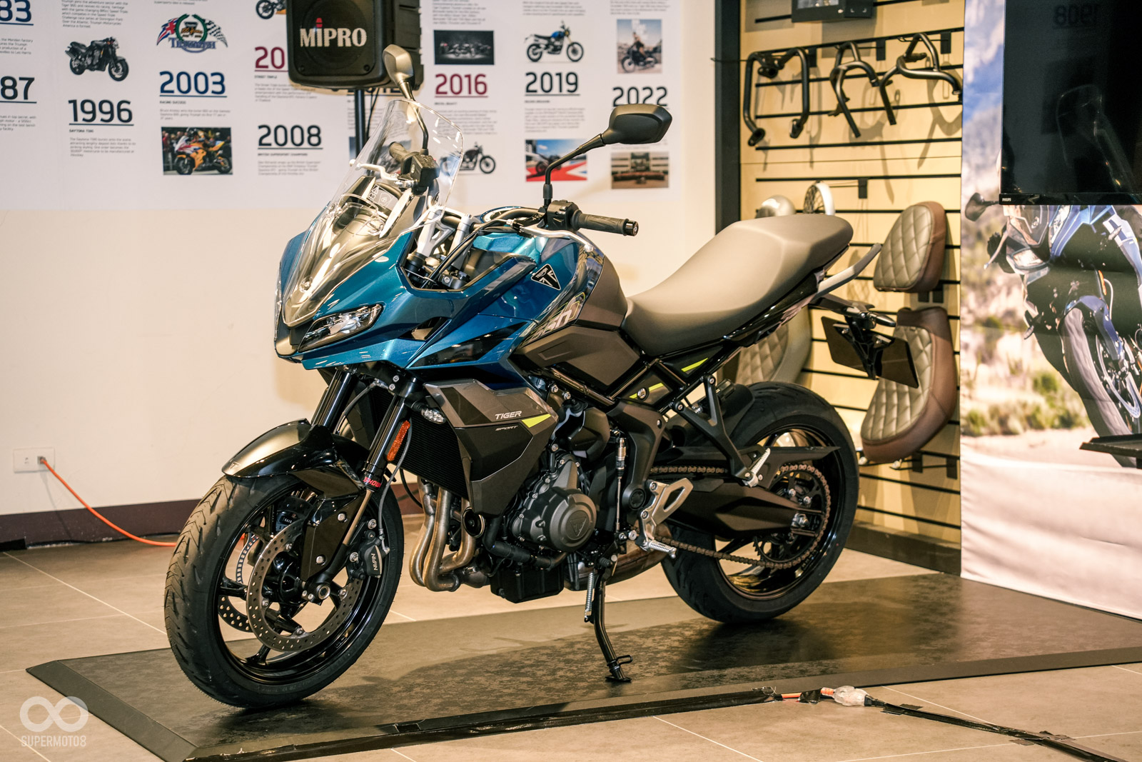 Tiger Sport 660除了同樣享有95匹大馬力引擎,油箱容量更一舉來到18.6L