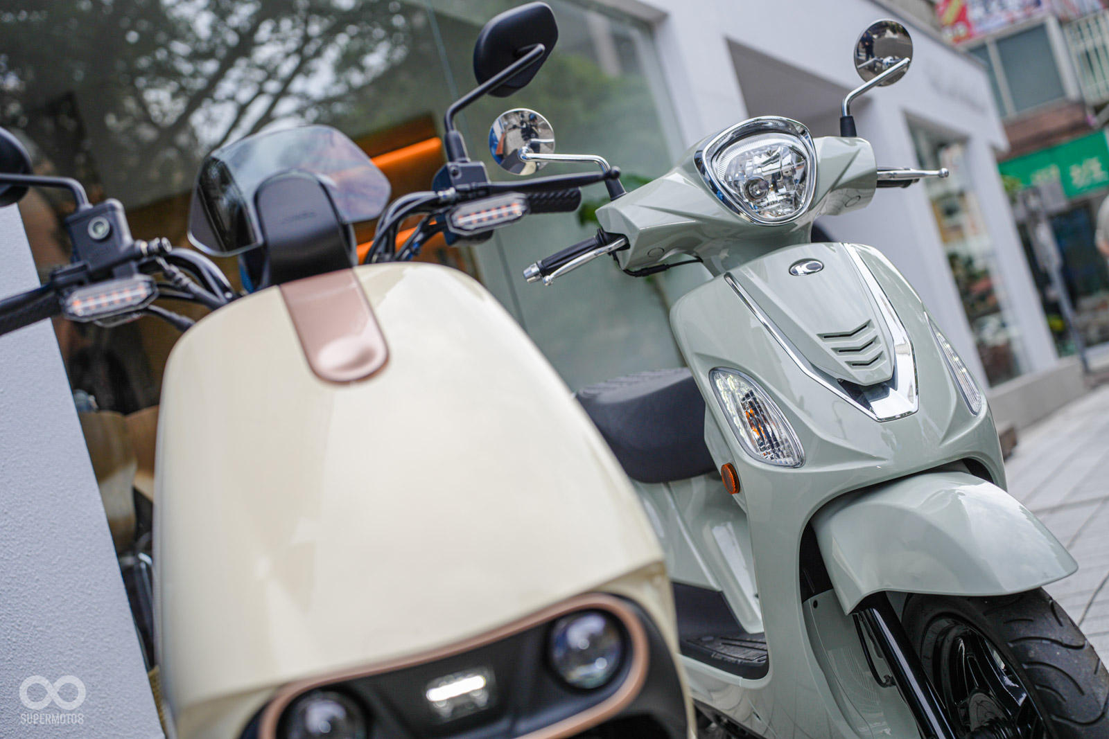 Like Euro 125 歐風特仕版 車頭加入大量鍍鉻點綴