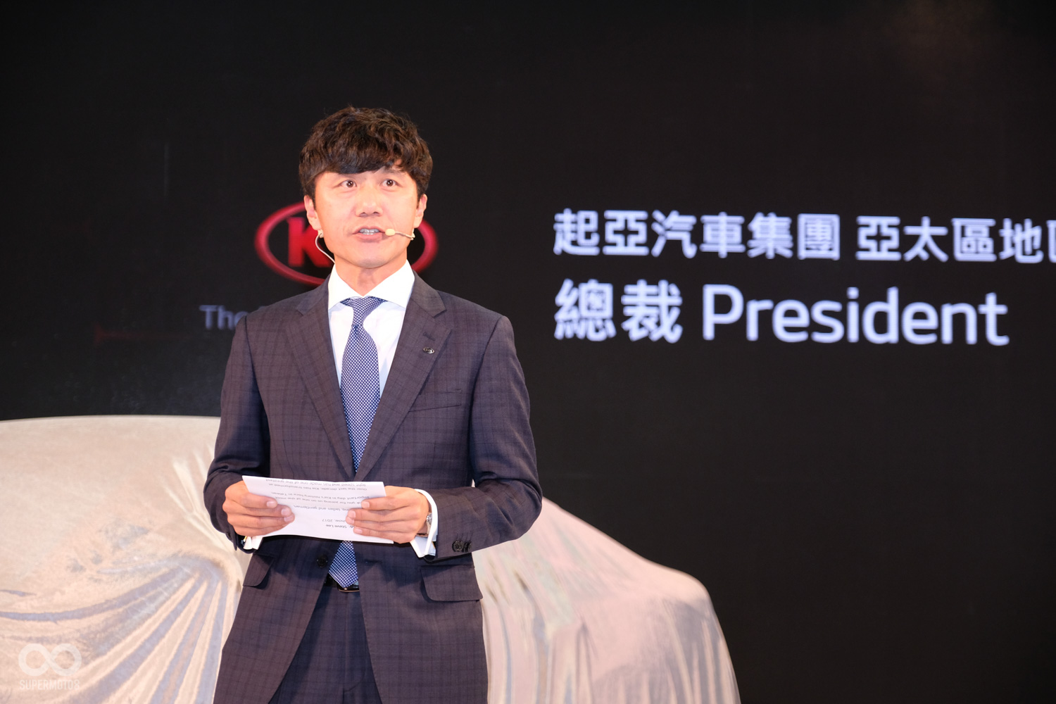 由長官宣布2018台北車展正式開始，同時也預告重量級車款台灣首發。