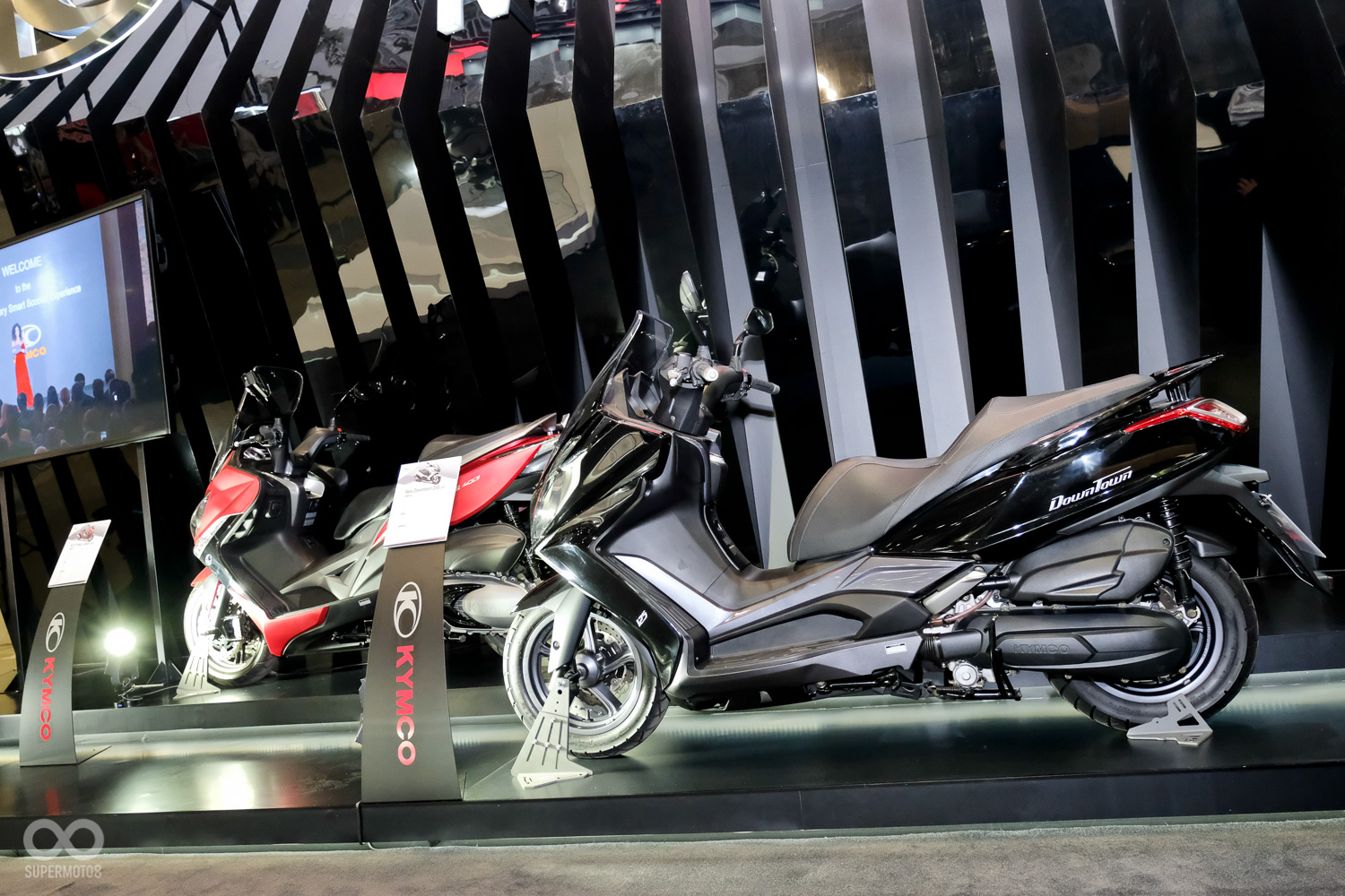 當然會場也少不了在外銷市場上打下許多江山的KYMCO MAXI SCOOTER系列