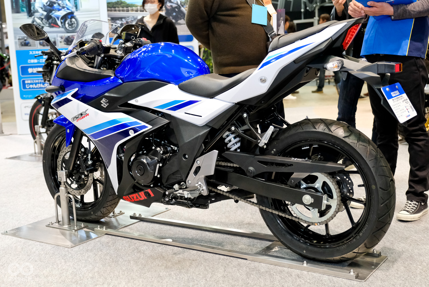 傳說今年要引進的輕檔車GSX-R250小阿魯在日本當地也是相當主力的銷售車款
