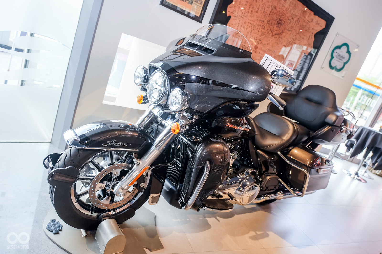 Touring Ultra Limited