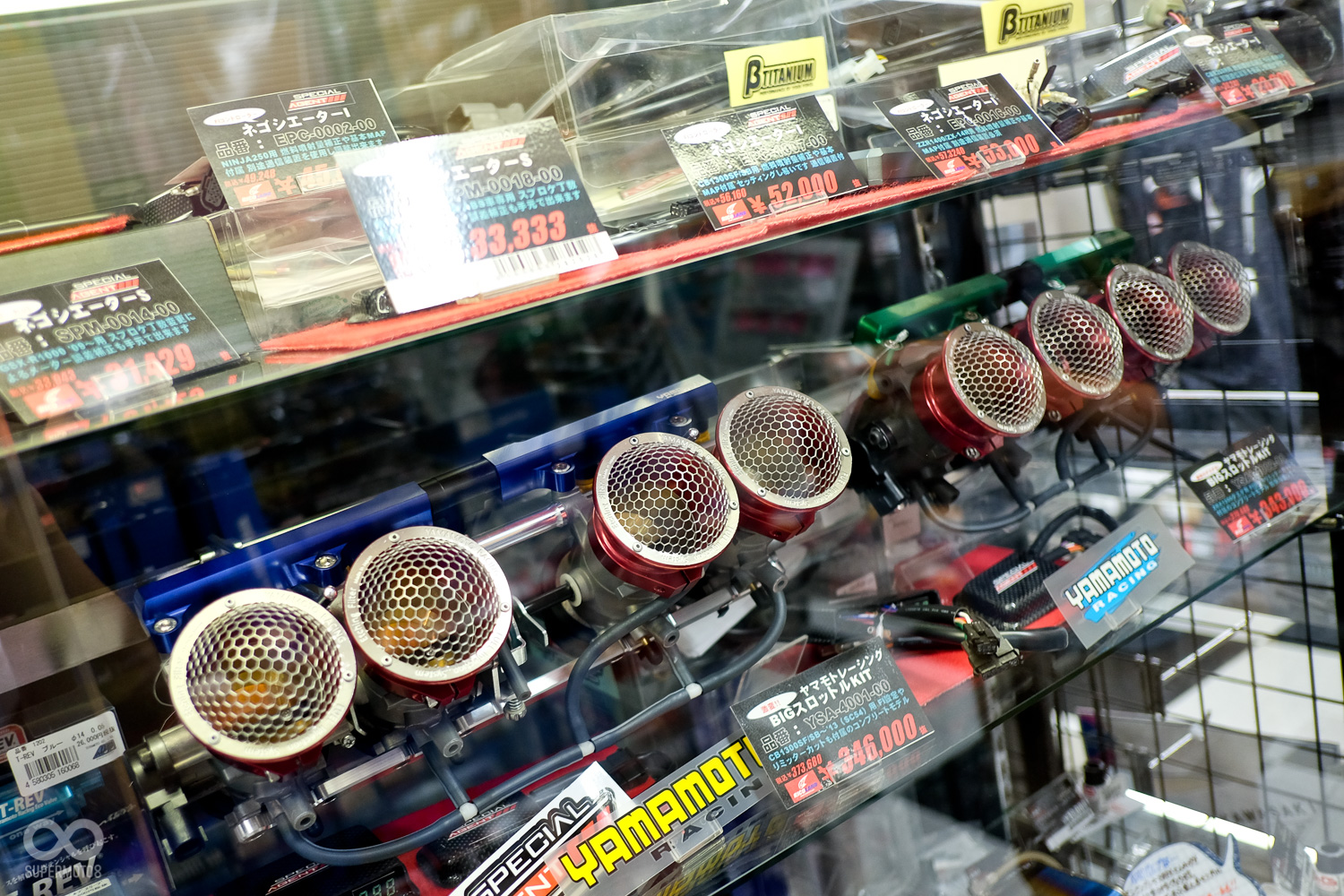 據說氣喉上的那個網子在台灣非常難買,需要的話記得多買幾個回去