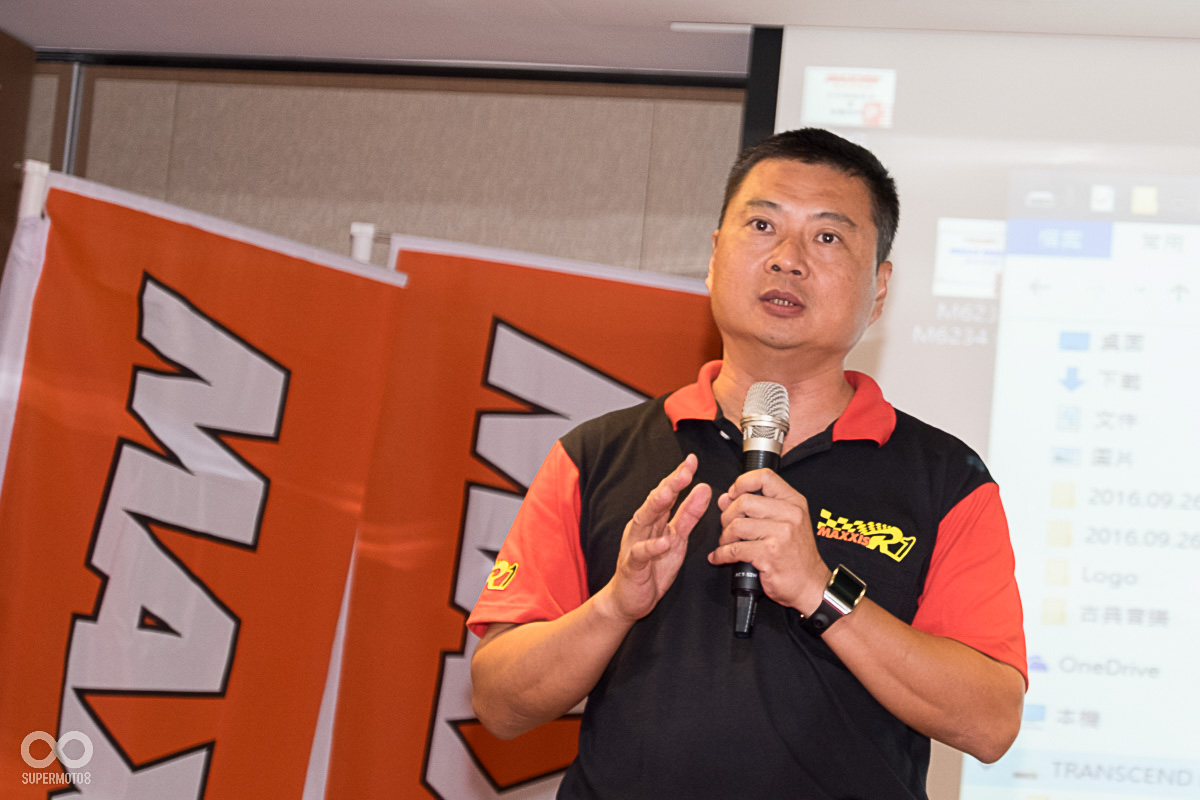 發表會由 賴經理的致詞拉開序幕