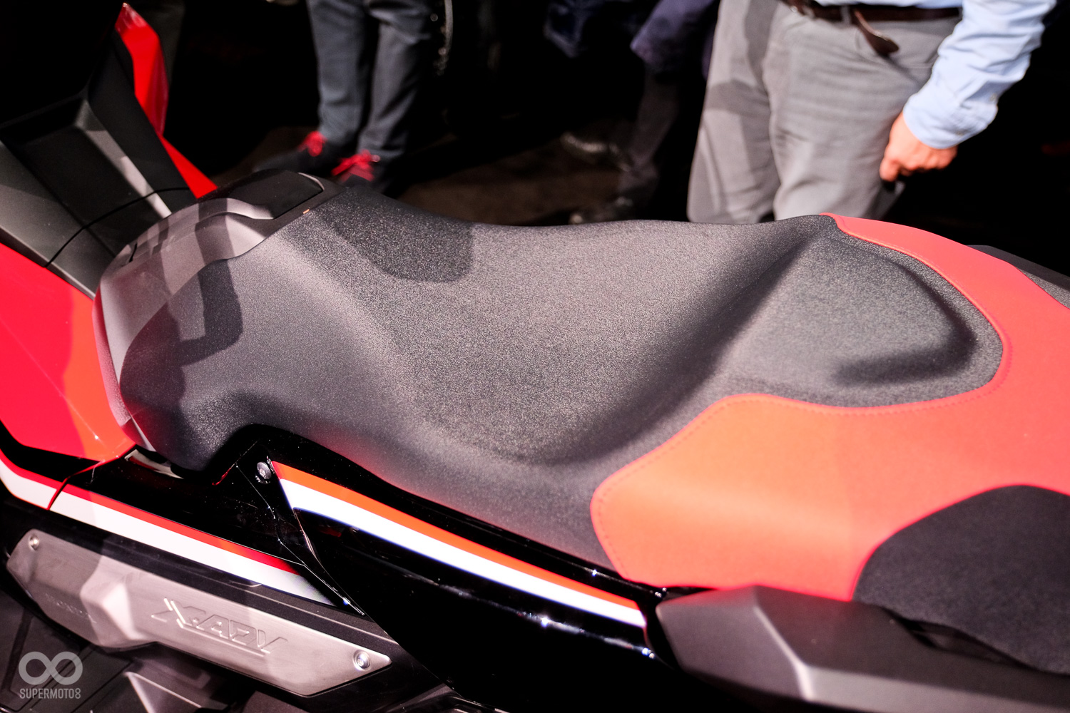 坐墊乘坐感絕佳，非常舒服