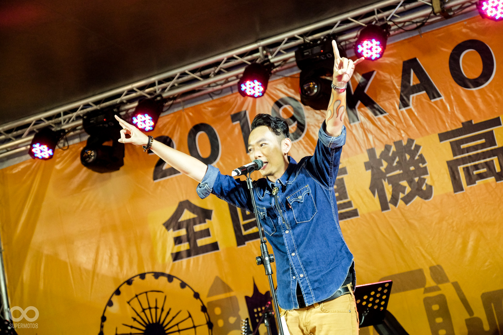 晚宴活動上，超級偶像出身的歌手林宗興也登台演唱