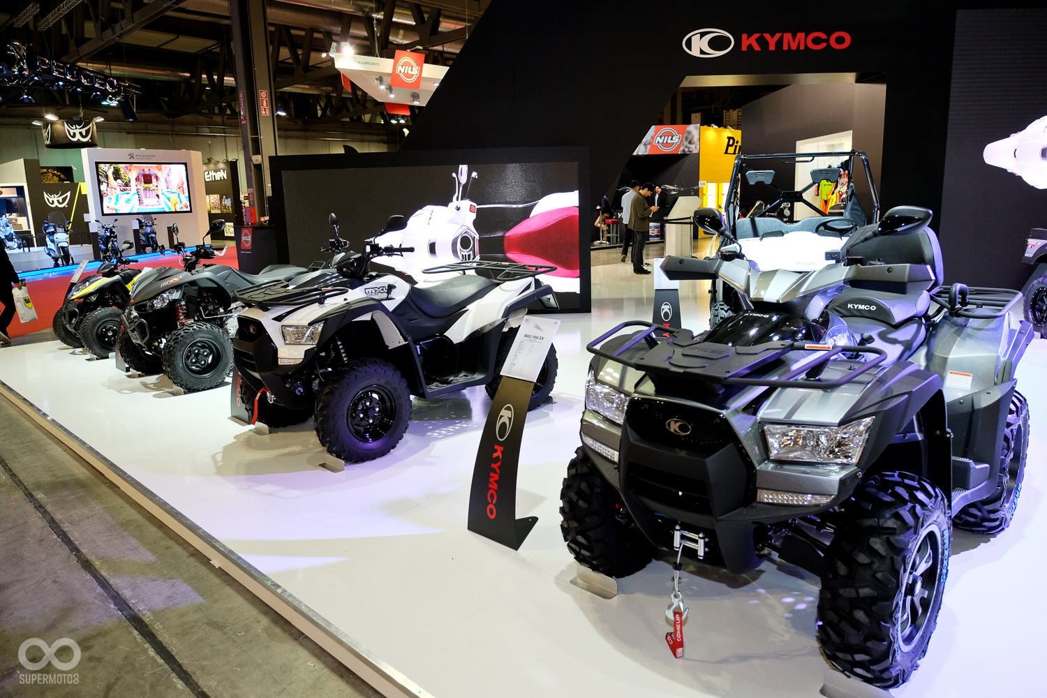 在台灣少見的四輪傳動沙灘車也於現場展出