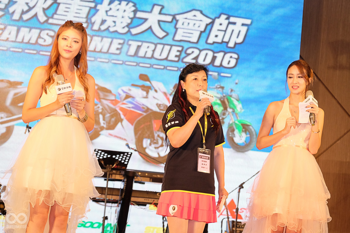 榮秋的大家長Yuki 董事長,向多年來支持榮秋的車友們致上感謝