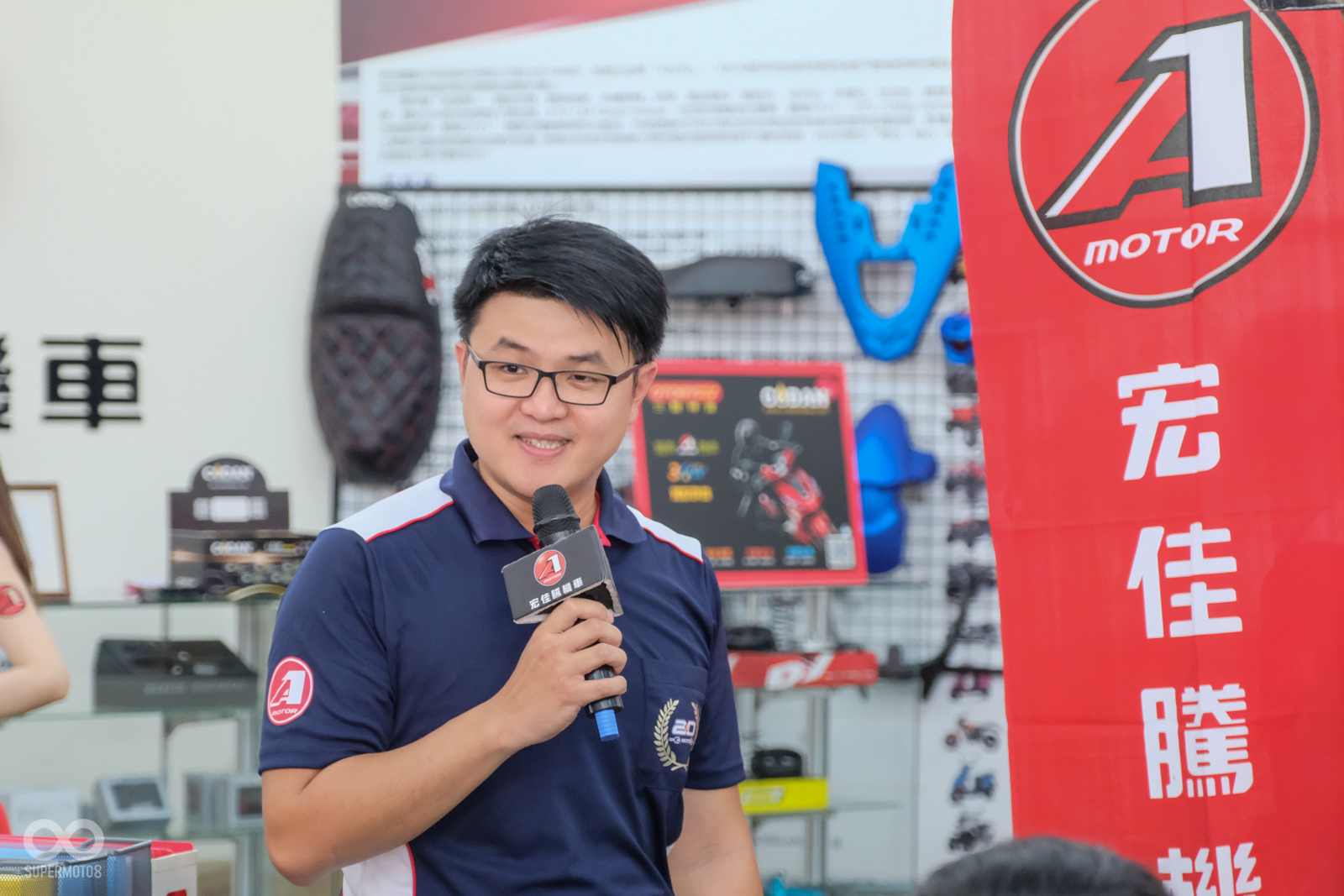 今天宏佳騰也由執行長林東閔來替大家介紹活動的主旨,同時也慶祝宏佳騰創立20週年!