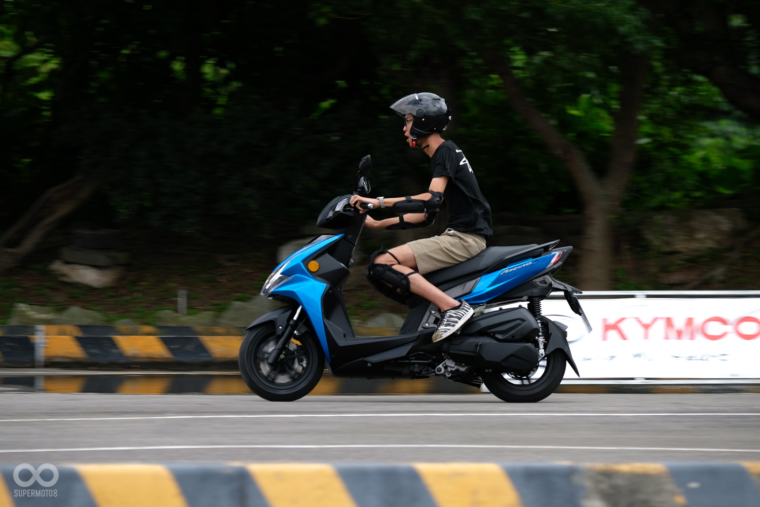 Racing S 150的動力表現如何?看這位車友的表情我想也不用多說了吧