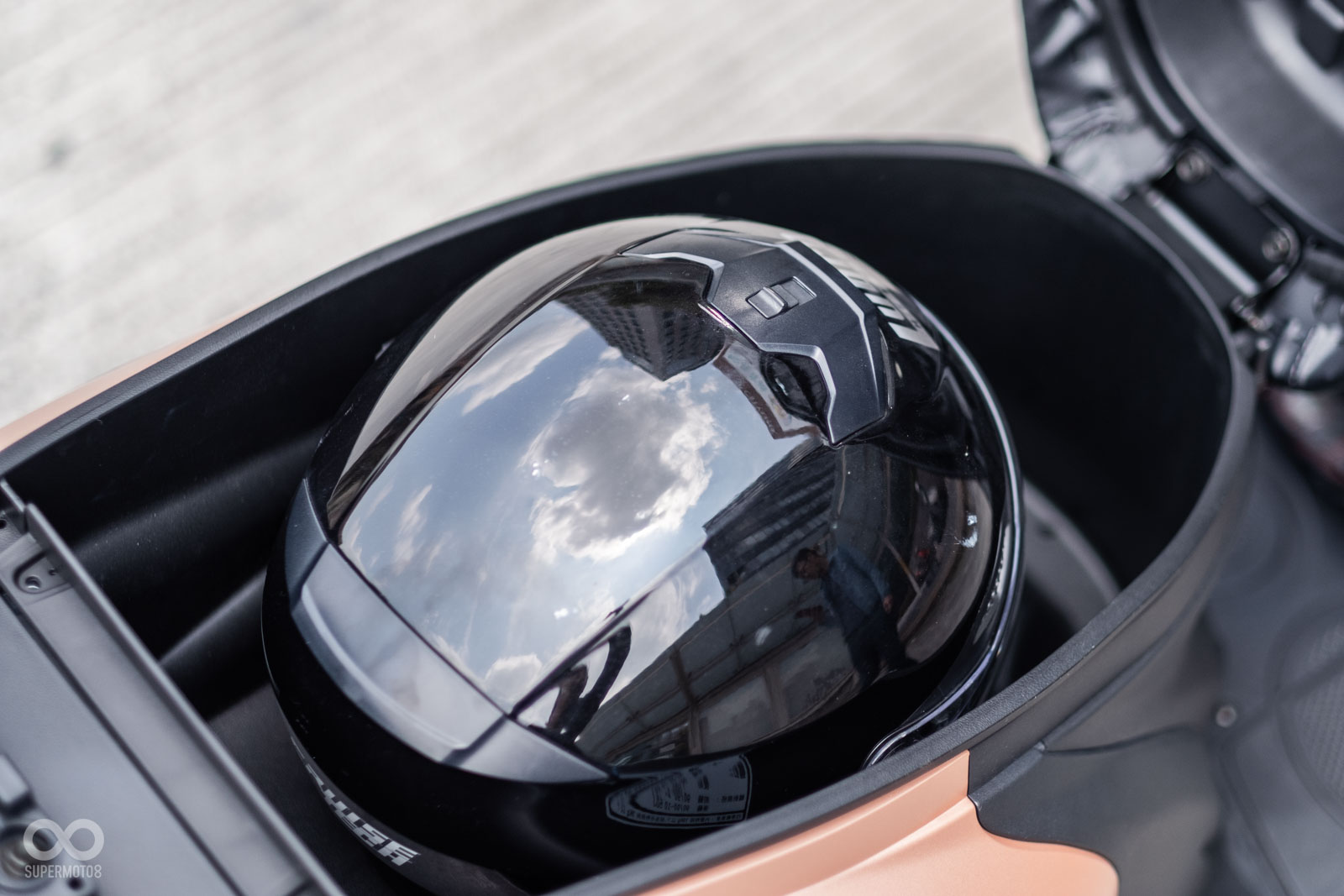 坐墊下空間21.6L,前後長度表現相當優異