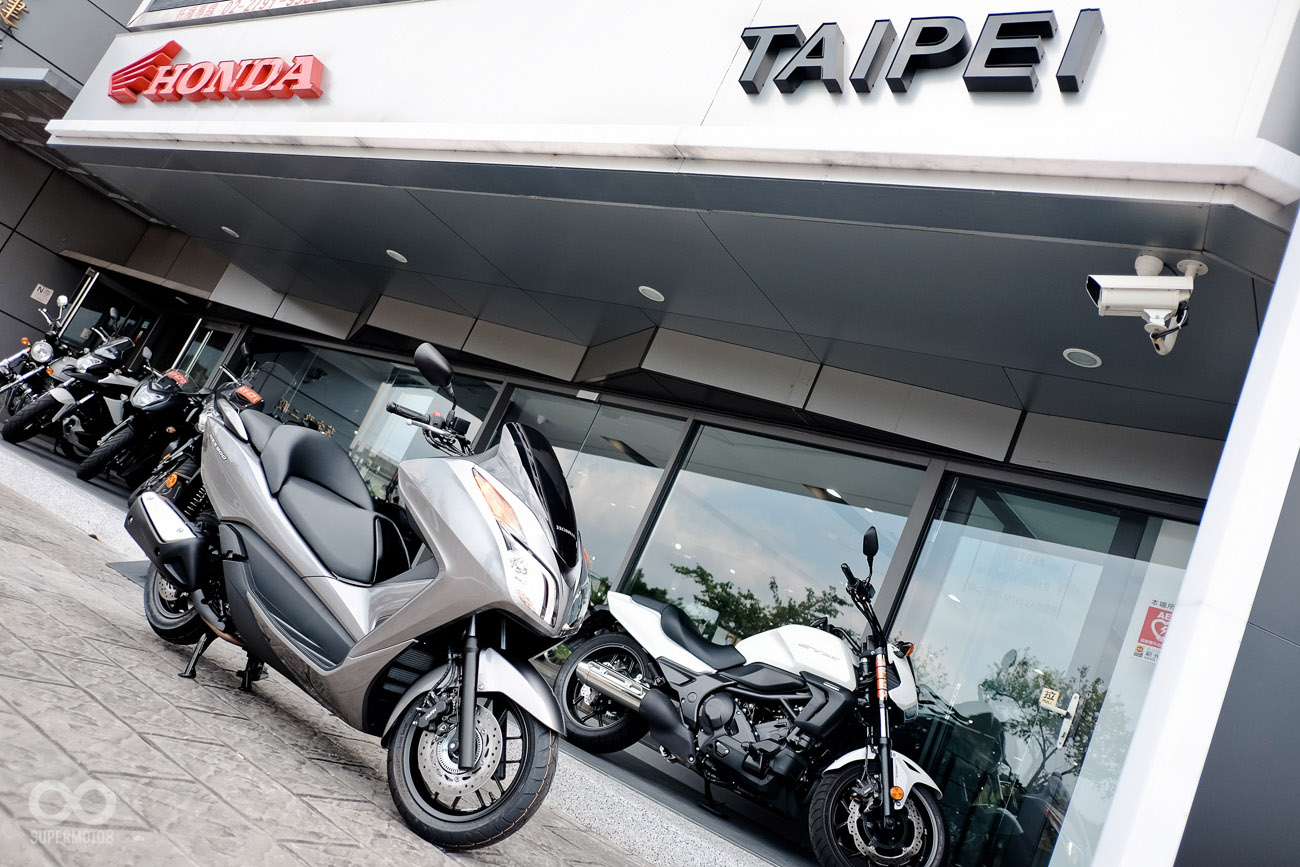 巧遇在現場等新主人的NSS300