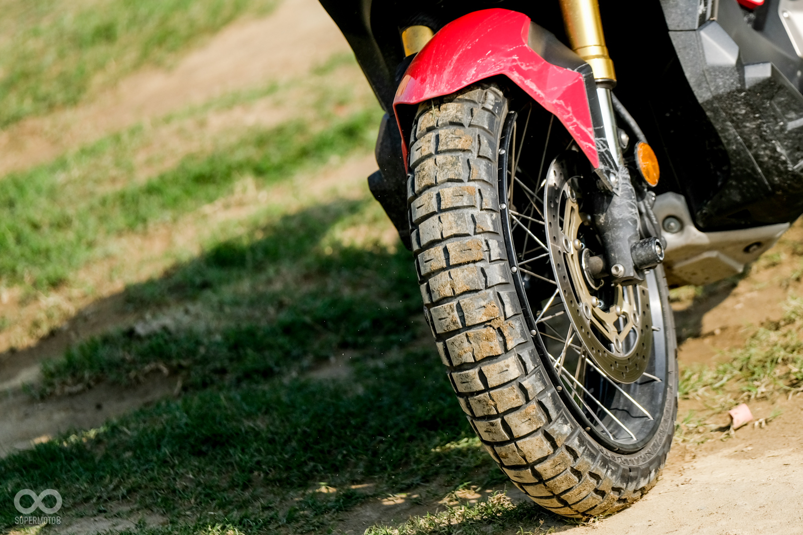 PIRELLI SCORPION RALLY STR不論在外型或是性能都相當優異