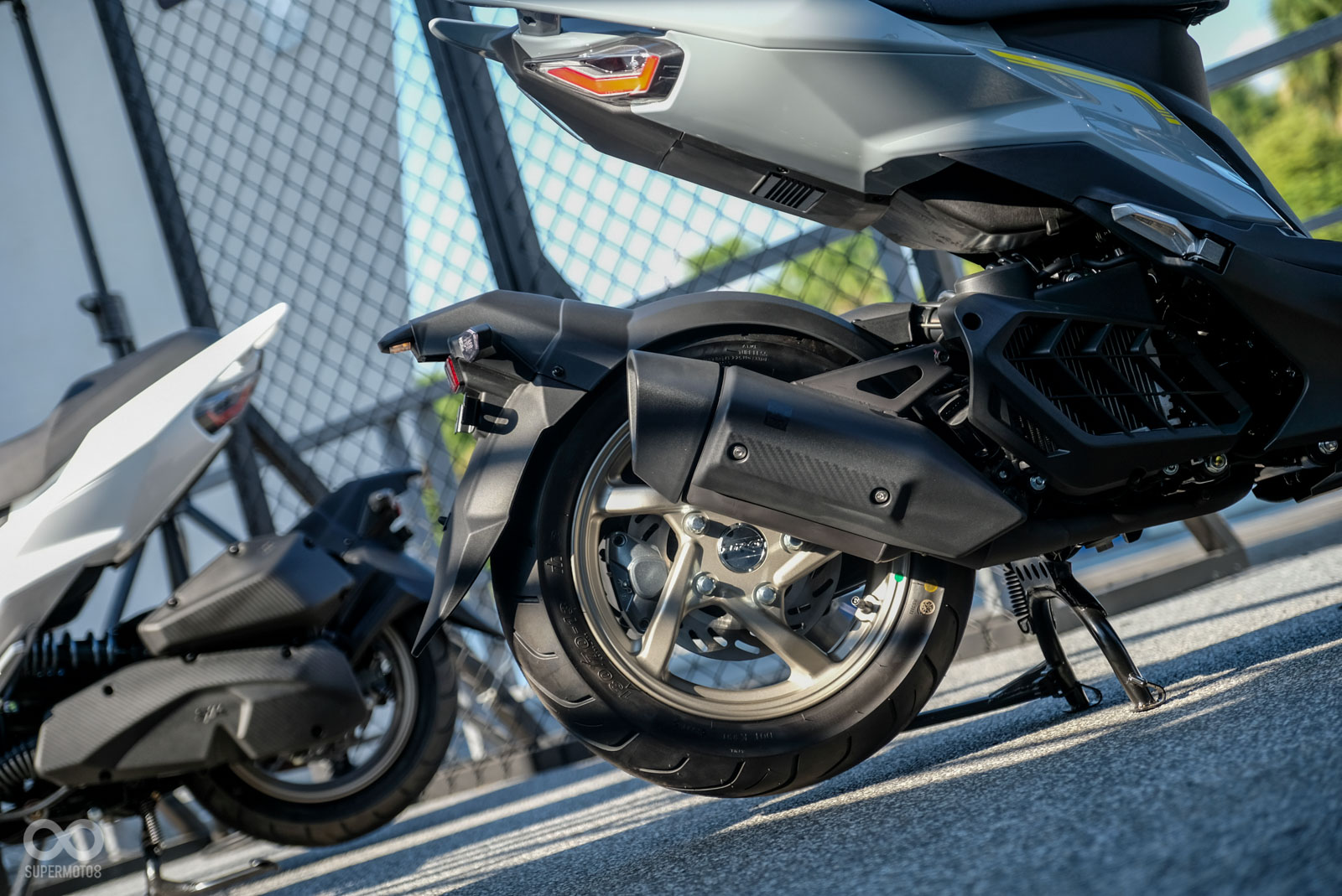 排氣管採用短管設定