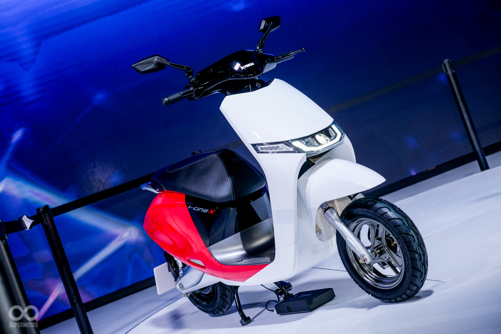 KYMCO在近日也舉辦了全新的Ionex車款發表會,補助調降肯定也會影響Ionex車款的銷售