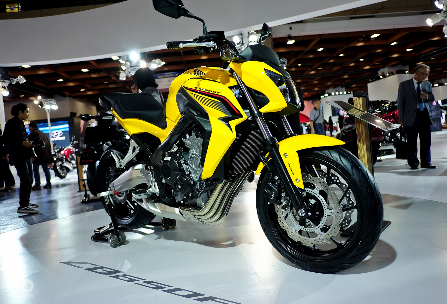 CB650F在台灣HONDA中最屬熱血，如今搭配這價格實在讓人心動