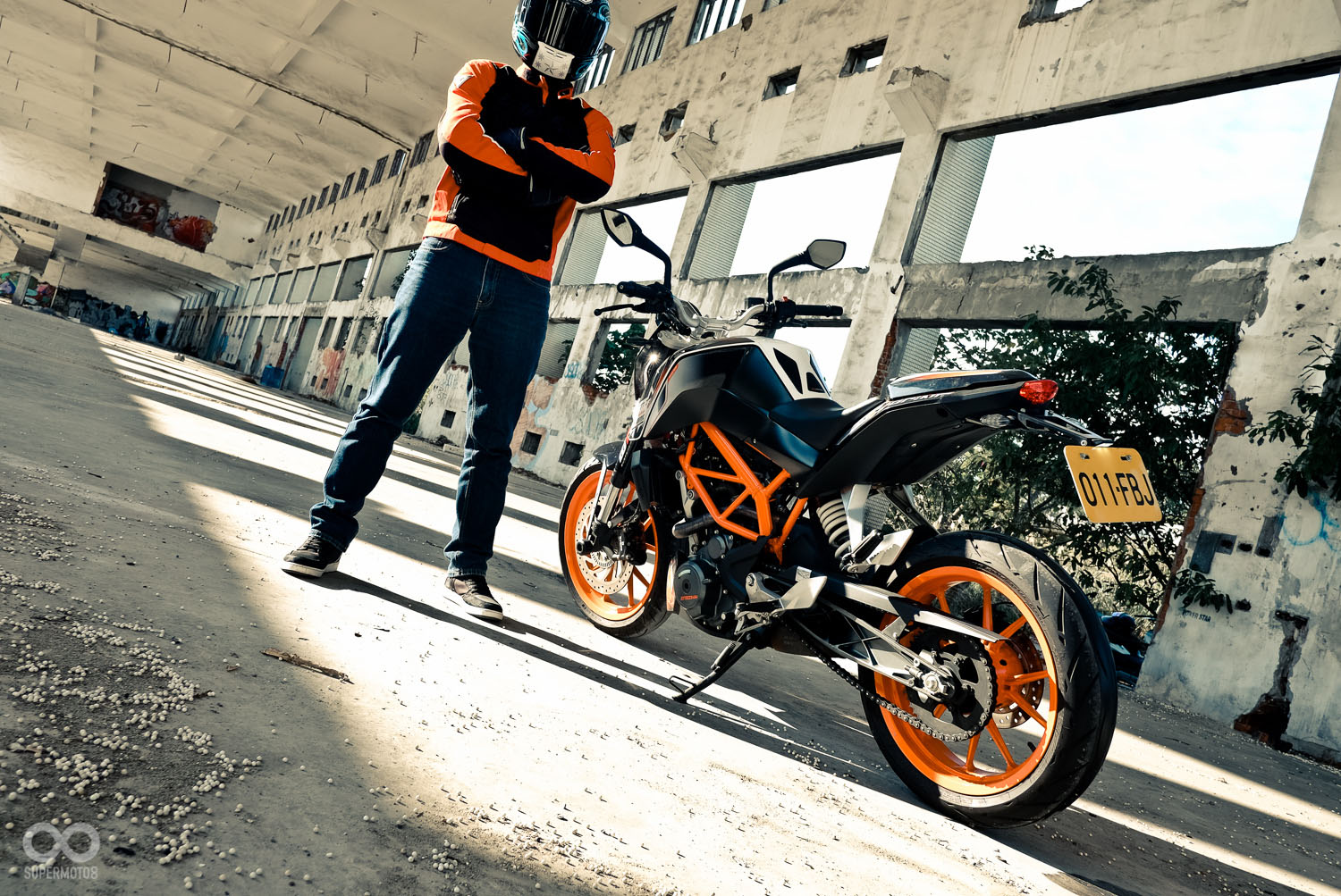 或許它無法與同級距雙缸引擎車款在極速上相提並論,但紮實的駕馭樂趣是390 DUKE的一大賣點。