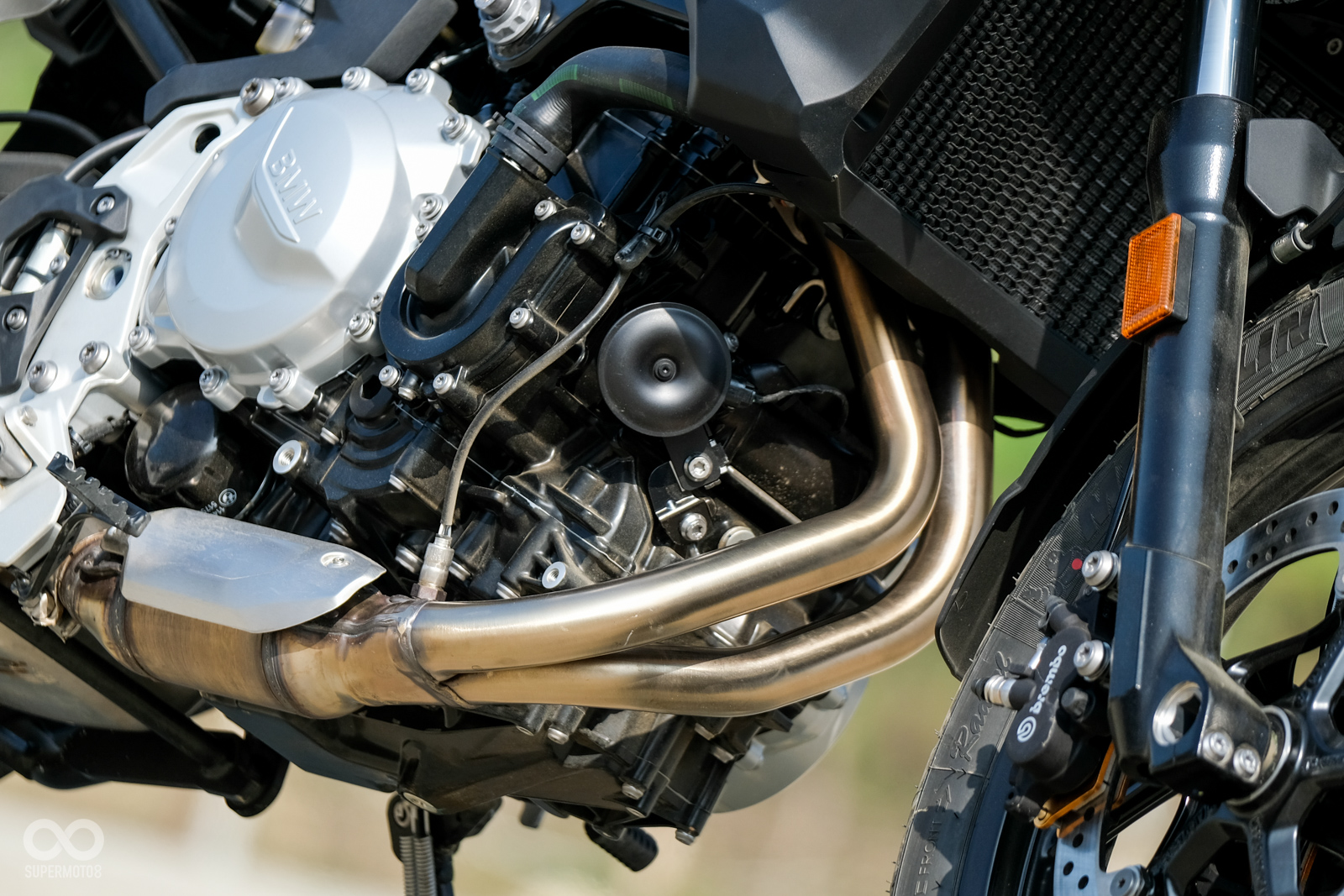 F 750/850 GS搭載了同一具的853cc引擎,但兩台車擁有不同的馬力與扭力輸出