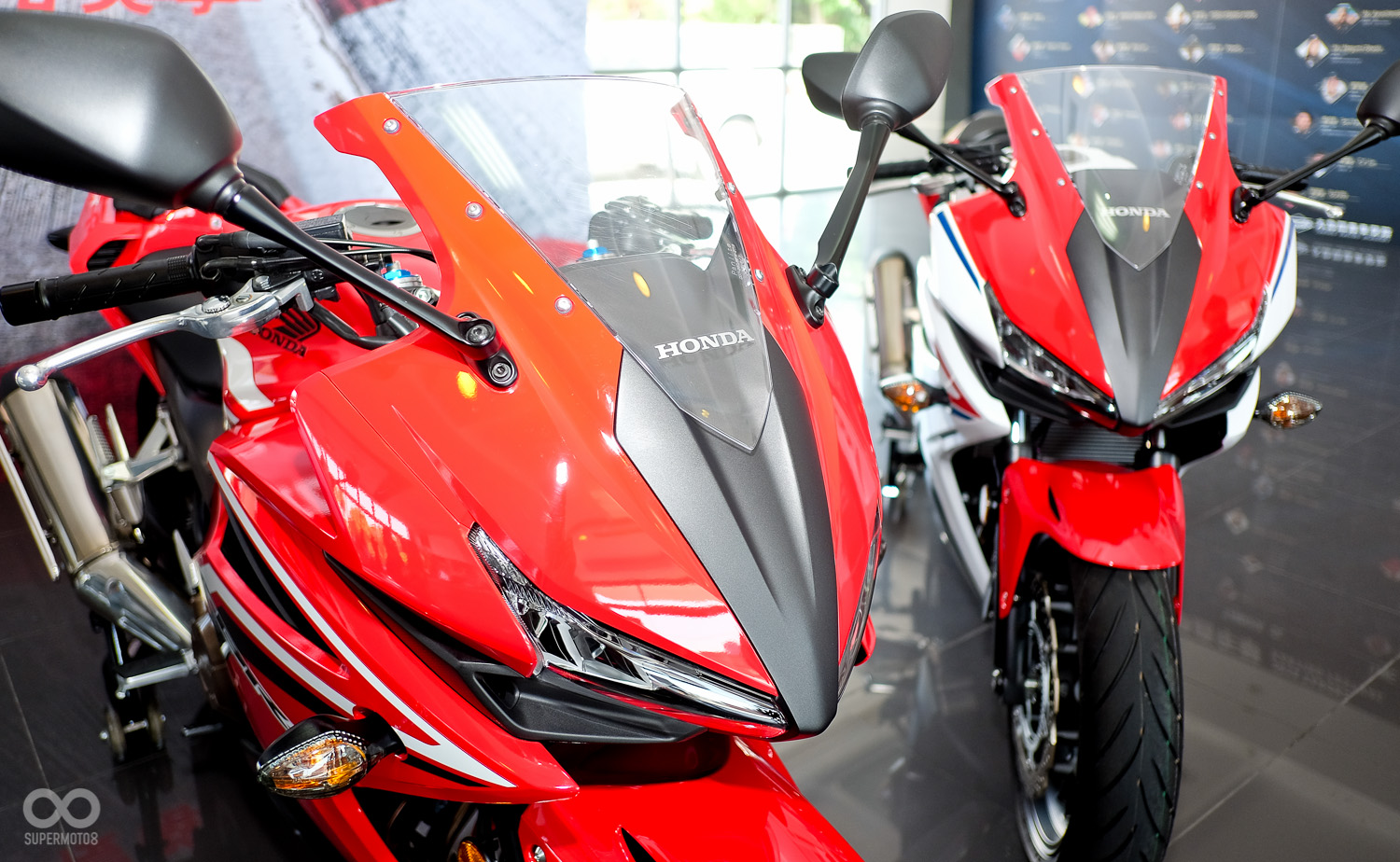 CBR500R強調跑格的新設計，在改款之後戰鬥的氣息將會更加強烈